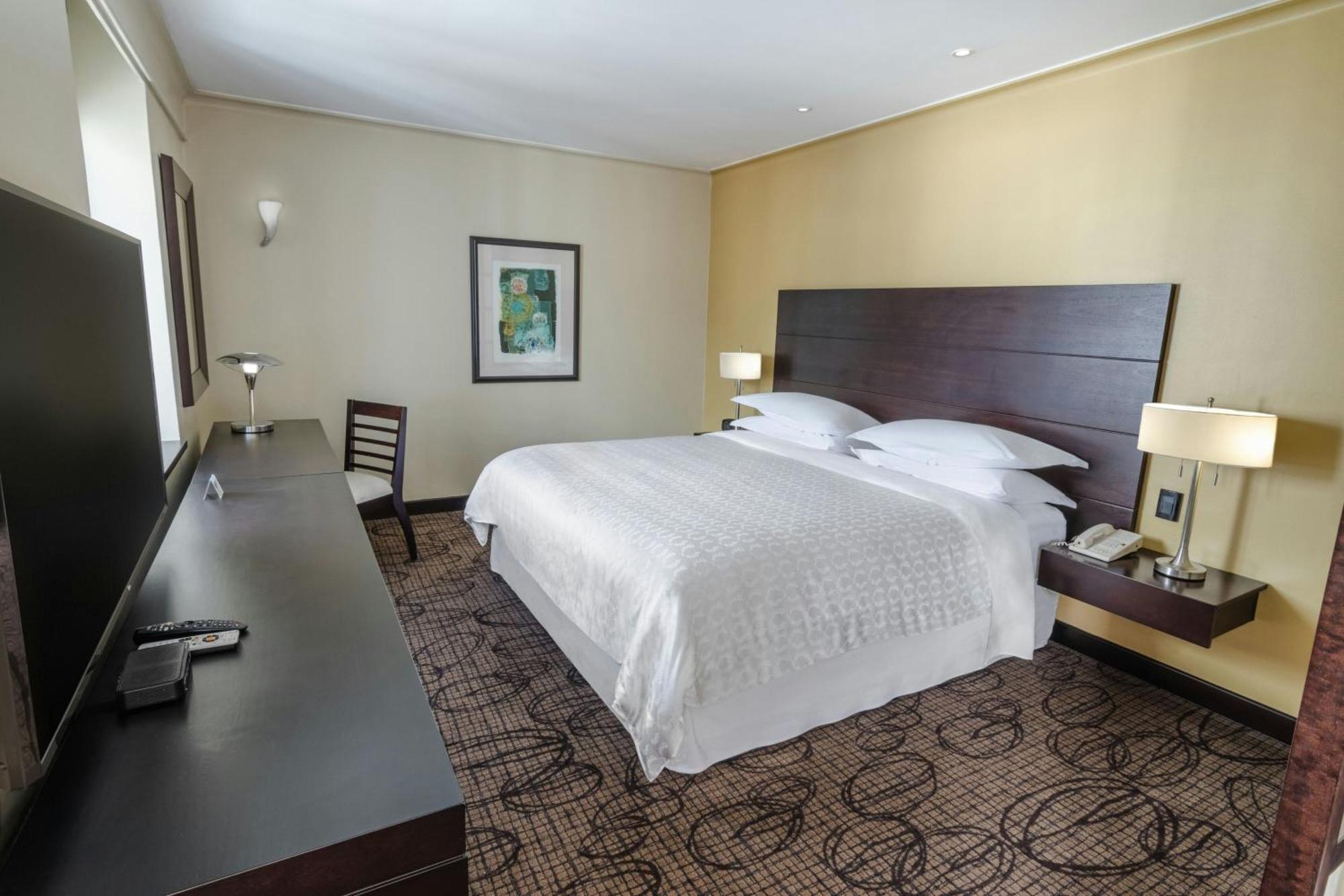 Sheraton Кіто Екстер'єр фото
