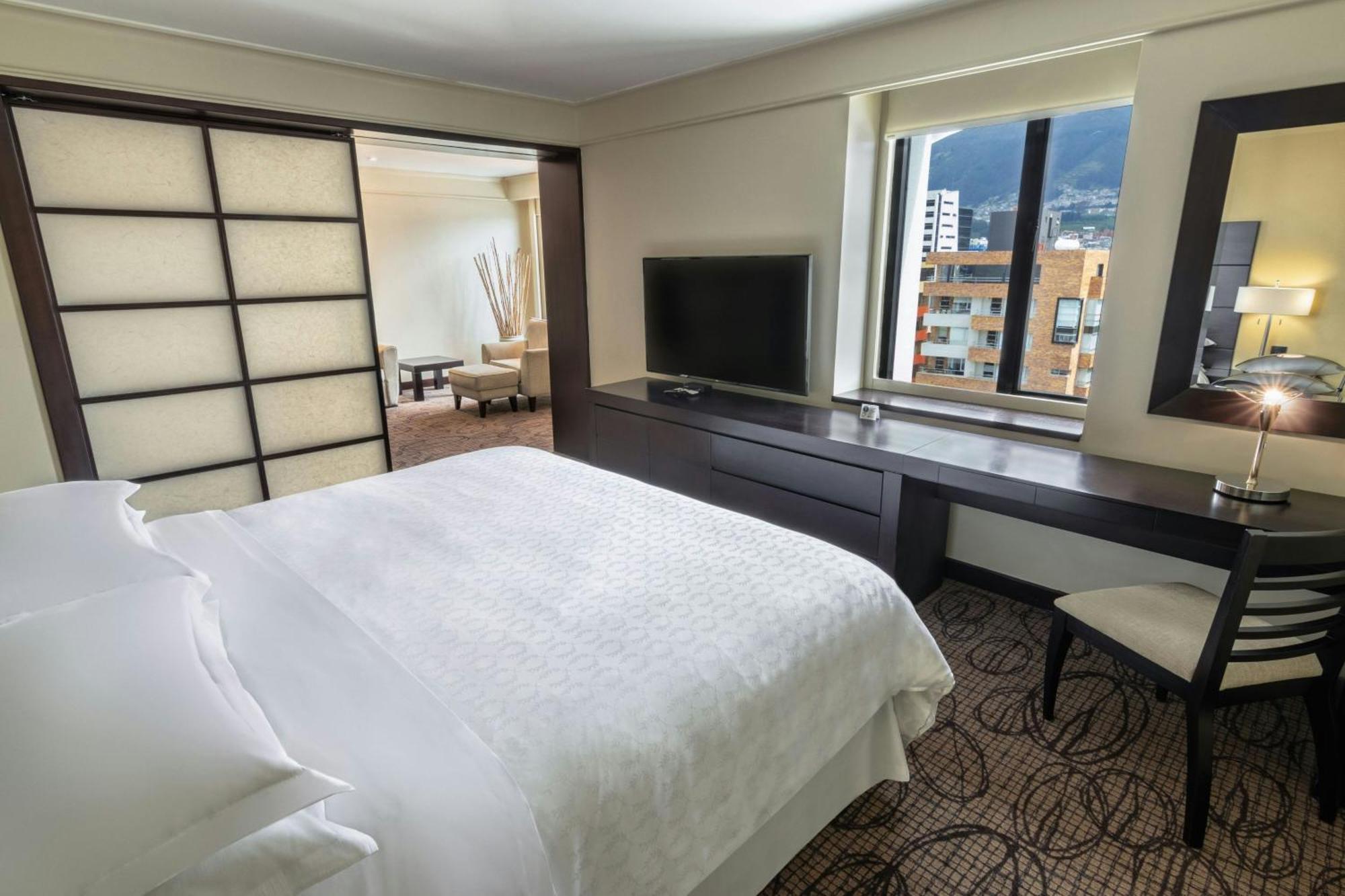 Sheraton Кіто Екстер'єр фото